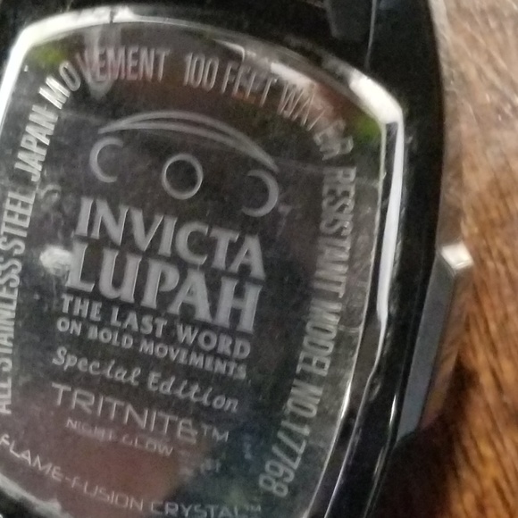 Invicta watch with case - Picture 5 of 7